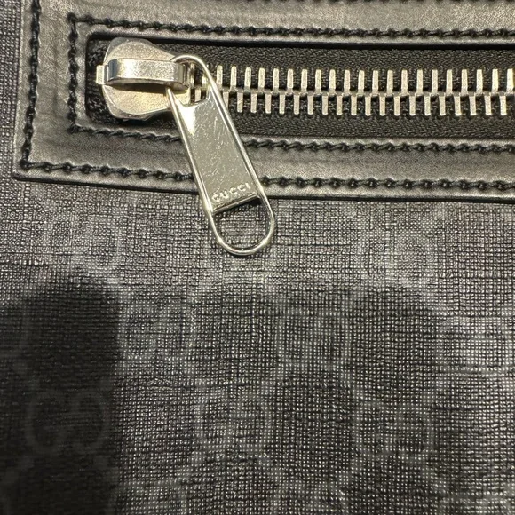 Gucci Gray and Black Messenger Bag - Picture 5 of 16